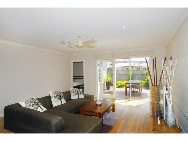 19 Keen Place, Lara VIC 3212