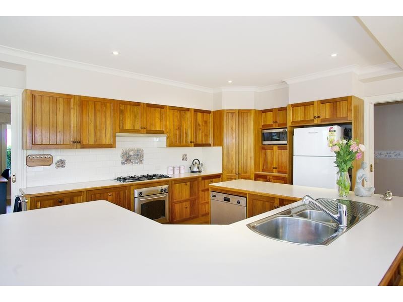 19 Keen Place, Lara VIC 3212