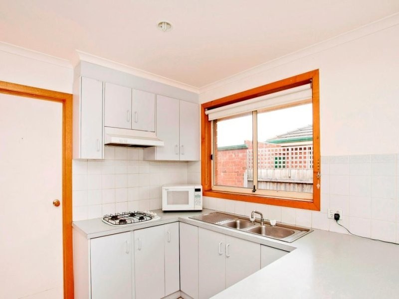 14 Archimedes Ave, Lara VIC 3212