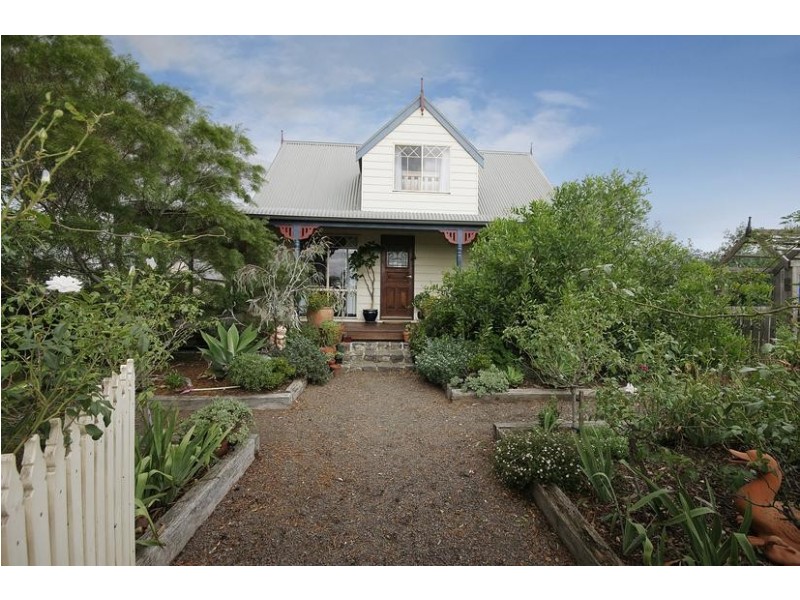 18/32 Gleesons Rd, Little River VIC 3211