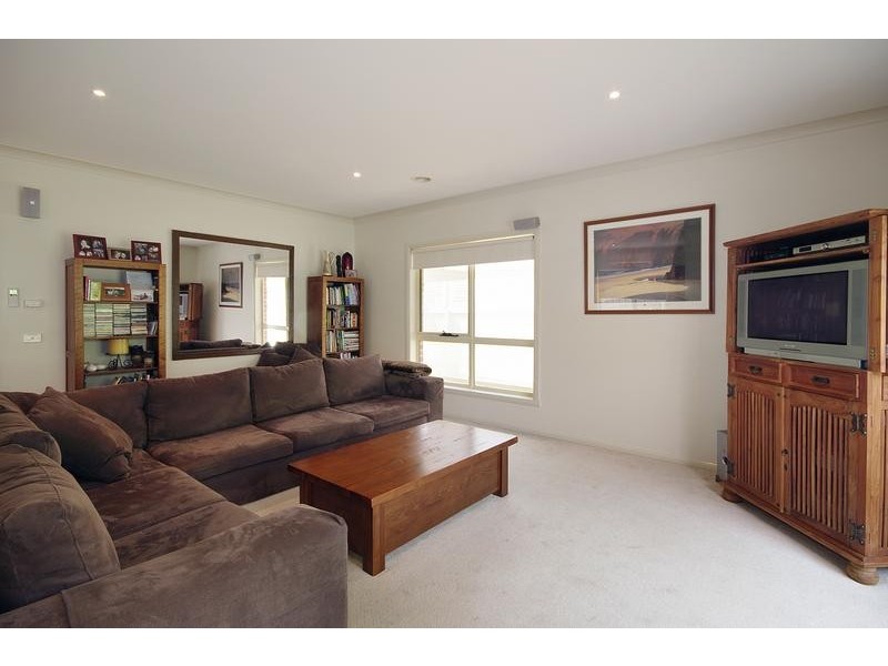 3 Victor Place, Lara VIC 3212