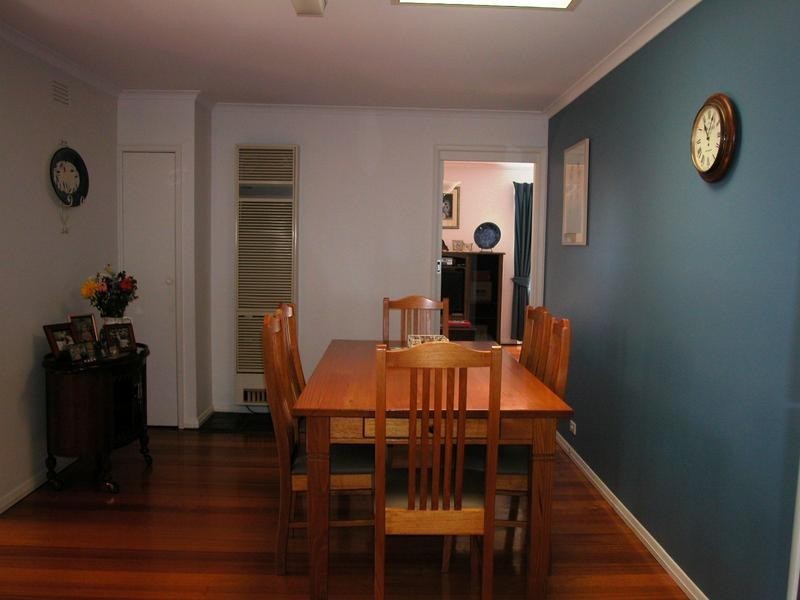 8 Smeaton Close, Lara VIC 3212