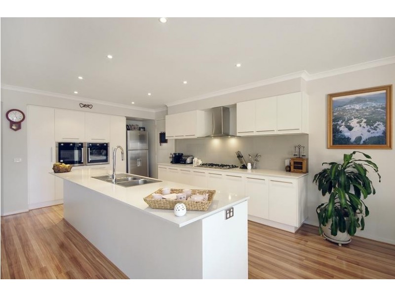 6 Barnong Way, Lara VIC 3212