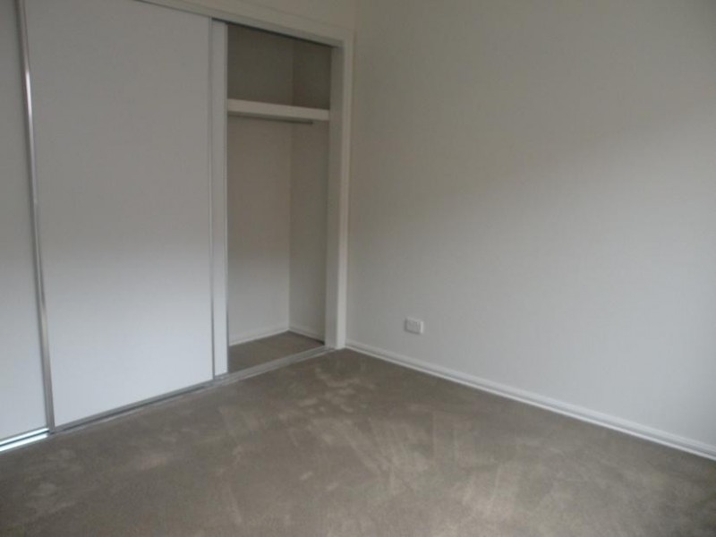 2/30 Benetti Drive, Lara VIC 3212