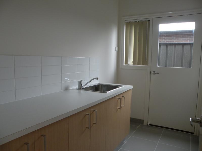 2/30 Benetti Drive, Lara VIC 3212