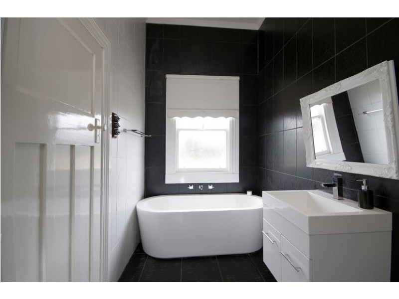 90 Bates Rd, Little River VIC 3211