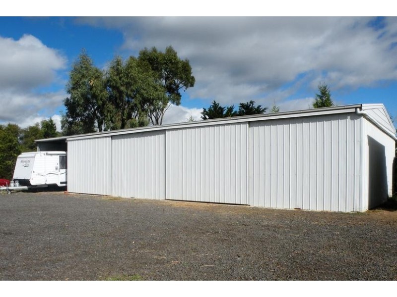 70 Elcho Rd, Lara VIC 3212