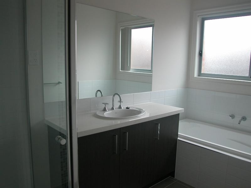 1/29 Benetti Drive, Lara VIC 3212