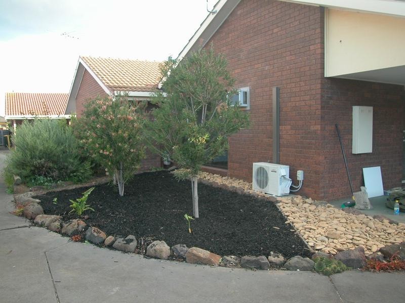 4/14 Brunel Close, Lara VIC 3212