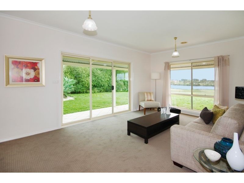 11 Marina Court, Lara VIC 3212
