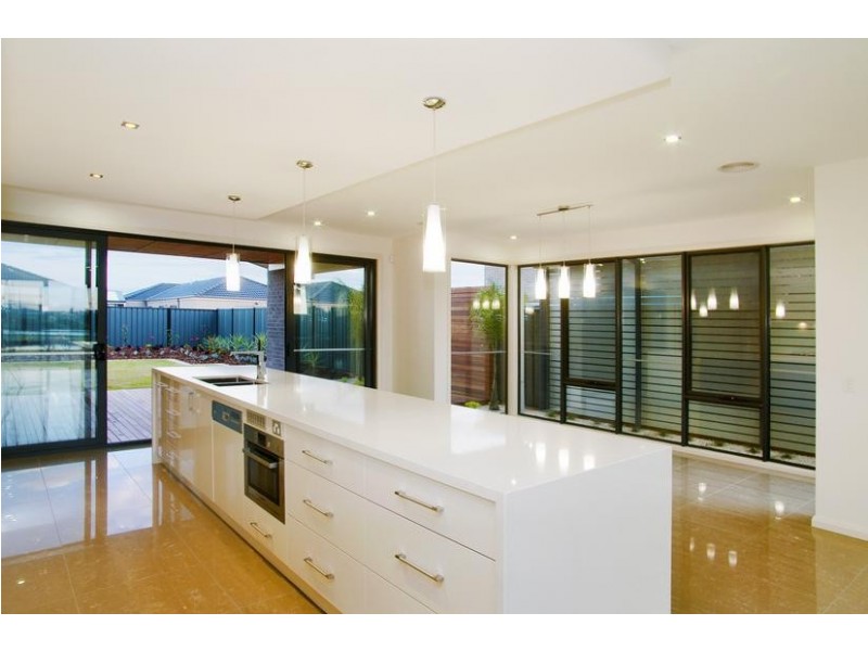 34 Benetti Drive, Lara VIC 3212