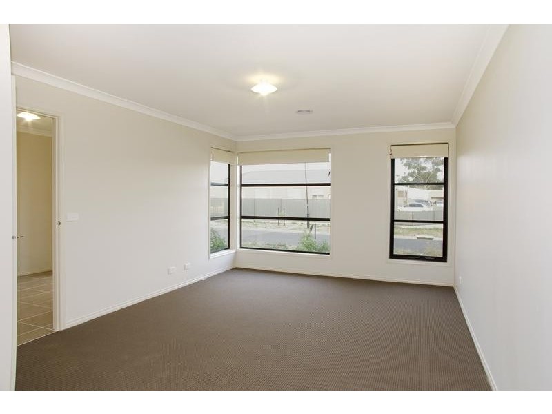 19 Mallard Court, Lara VIC 3212