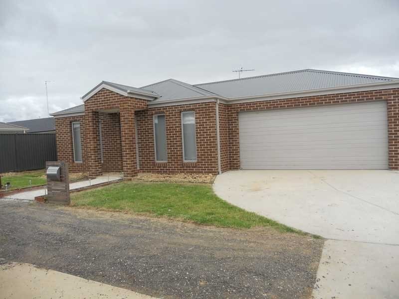 39 Moorhen Drive, Lara VIC 3212