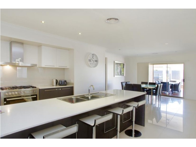 9 Honeyeater Court, Lara VIC 3212
