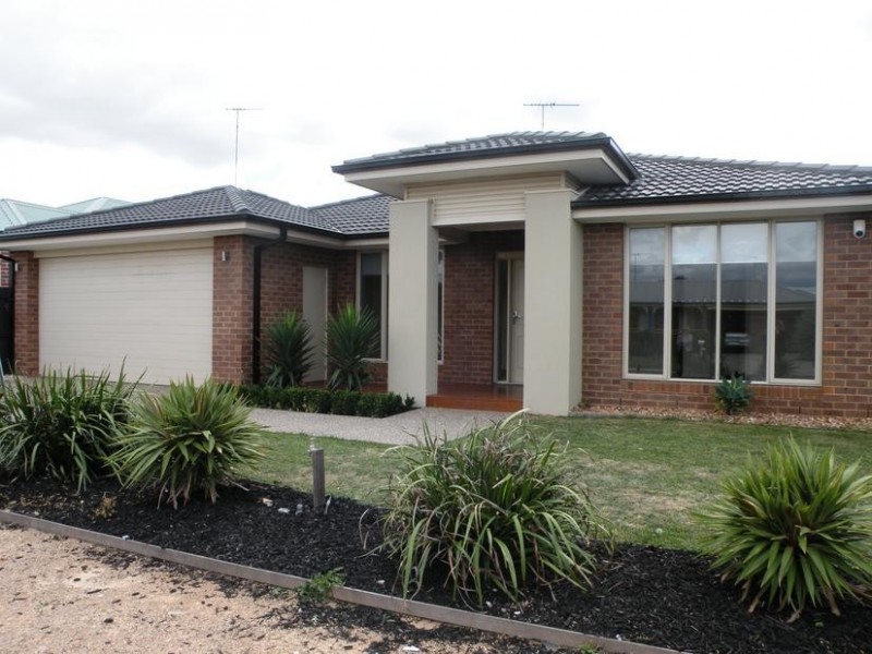 9 Honeyeater Court, Lara VIC 3212