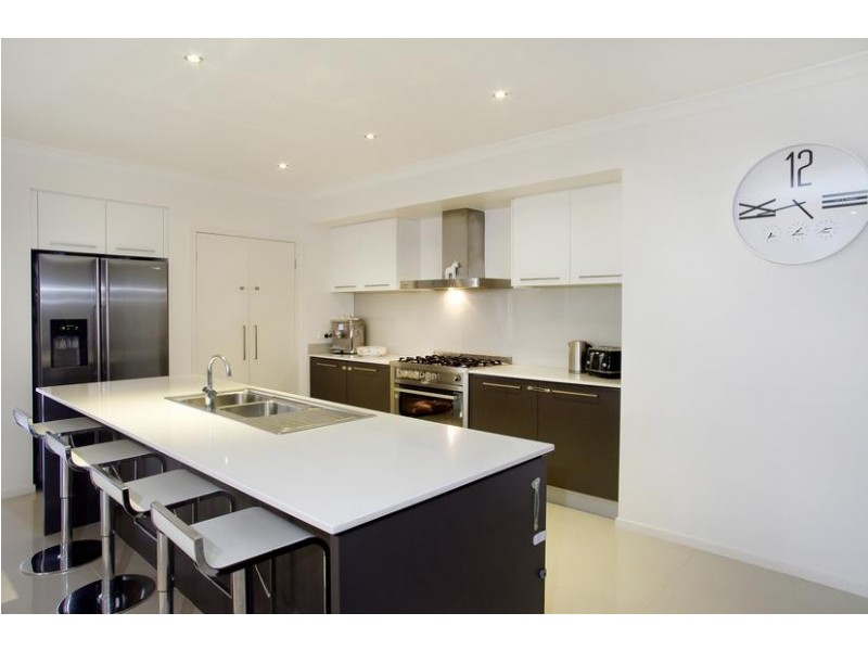 9 Honeyeater Court, Lara VIC 3212