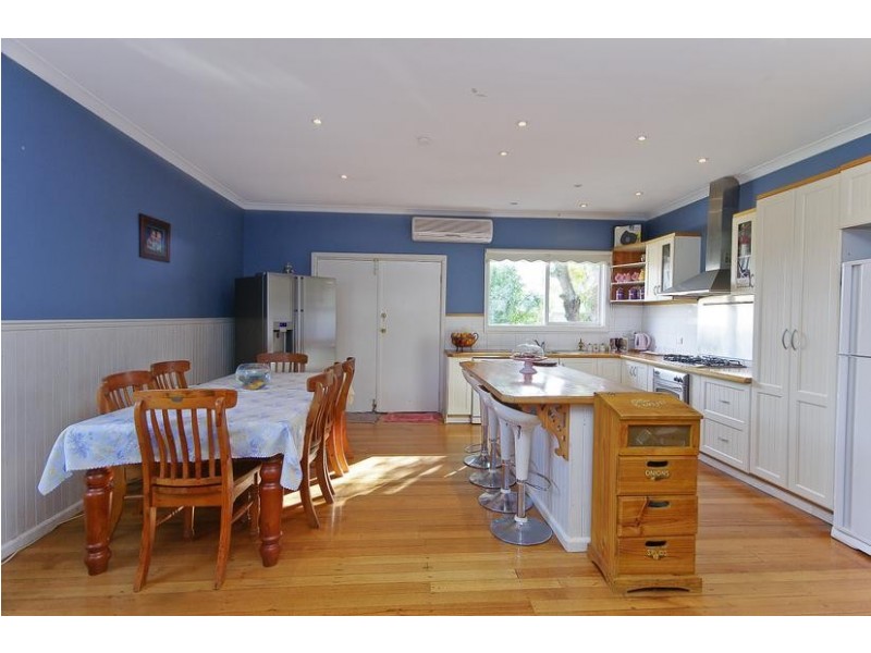 31 Flinders Avenue, Lara VIC 3212