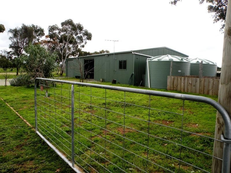 200 Rothwell Road, Little River VIC 3211