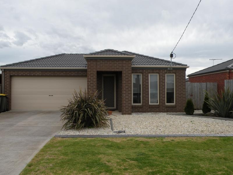 1/97 Flinders Avenue, Lara VIC 3212