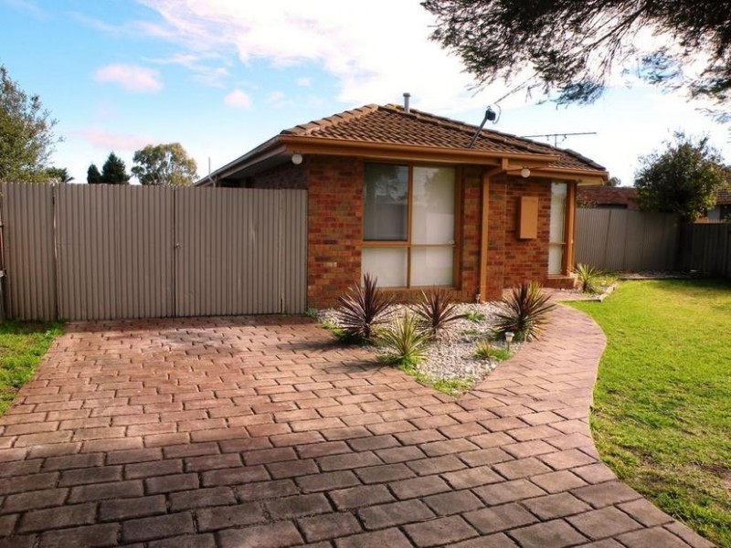 73 Benjamin Drive, Lara VIC 3212