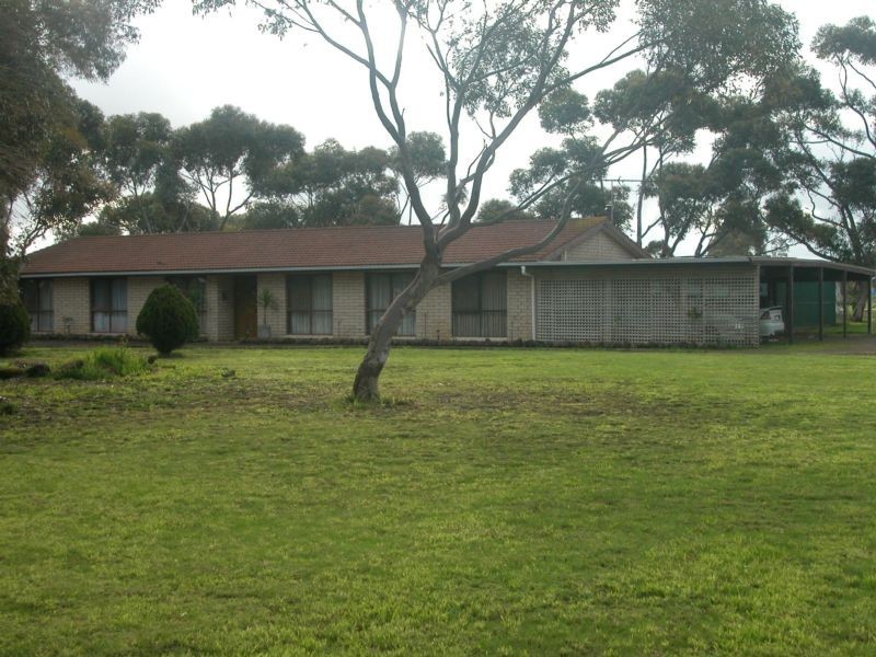 40 Coonawarra Drive, Lara VIC 3212