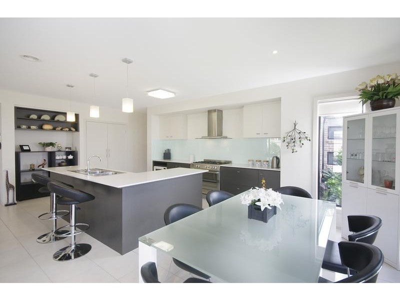 14 Hailar Lane, Lara VIC 3212