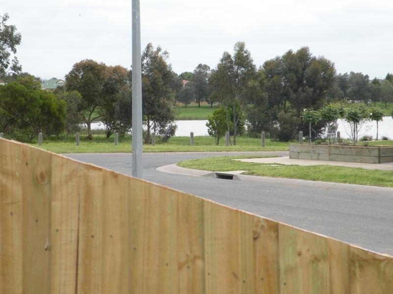 3 Merger Court, Lara VIC 3212