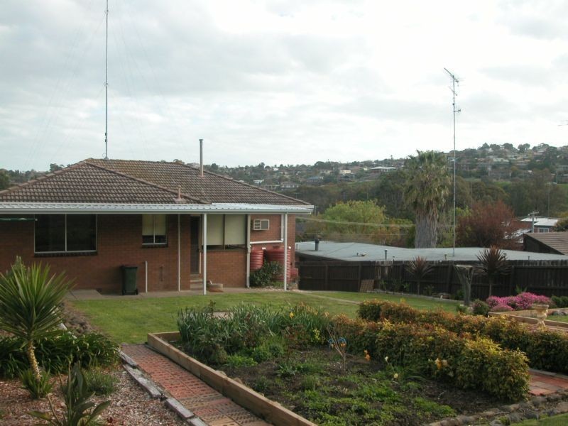 82 Buckingham Street, Newtown VIC 3220