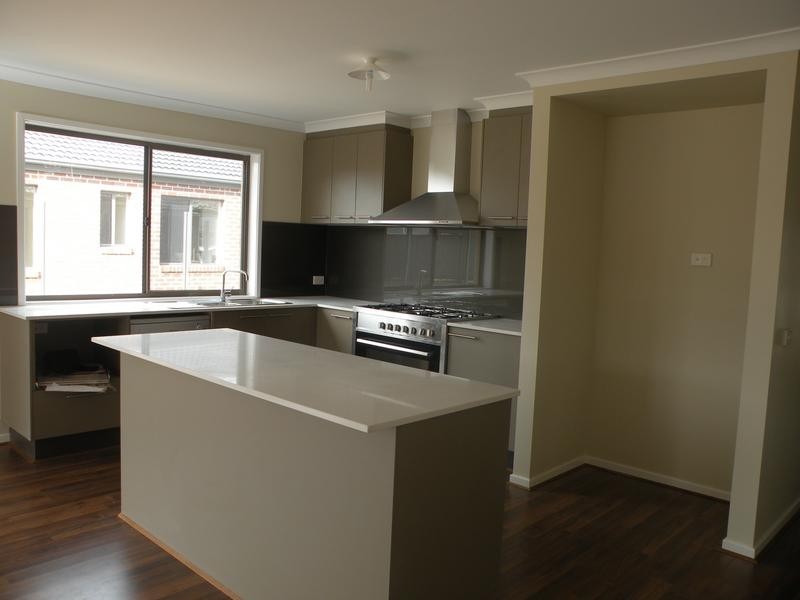 16 Barnong Way, Lara VIC 3212