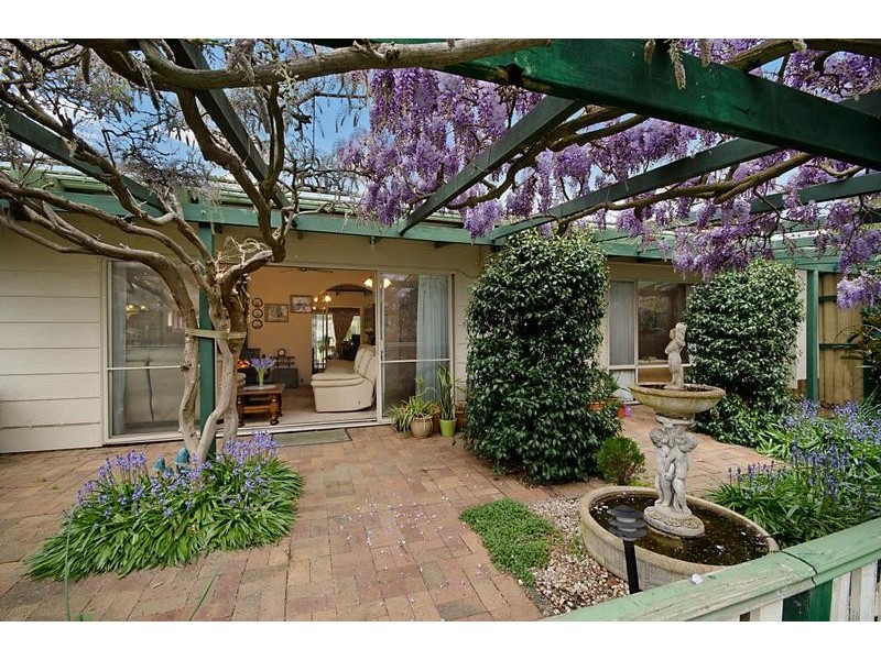 55 Alison Drive, Lara VIC 3212