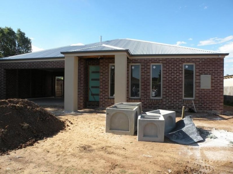 1/38 Altair Avenue, Lara VIC 3212