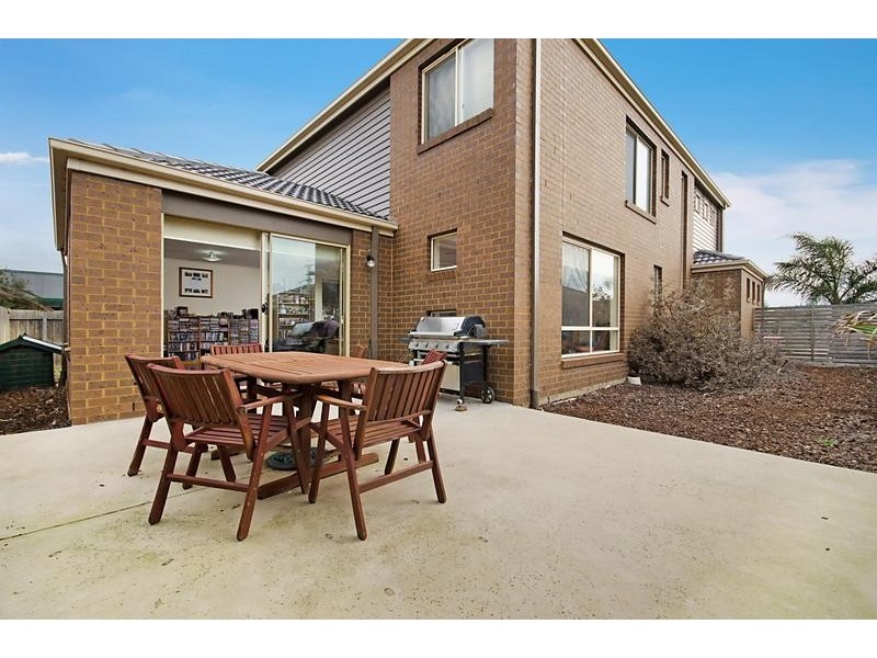 88 Blackbird Circuit, Lara VIC 3212