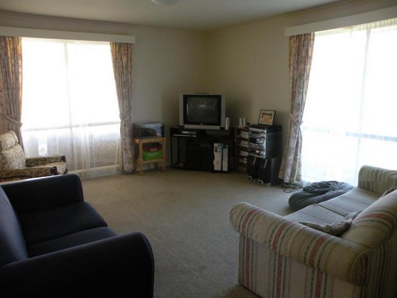 8 Antares Avenue, Lara VIC 3212