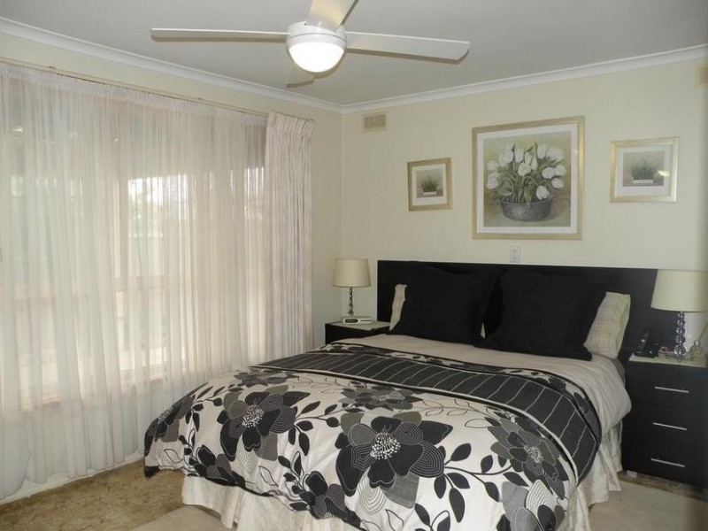 11 Patullos Road, Lara VIC 3212