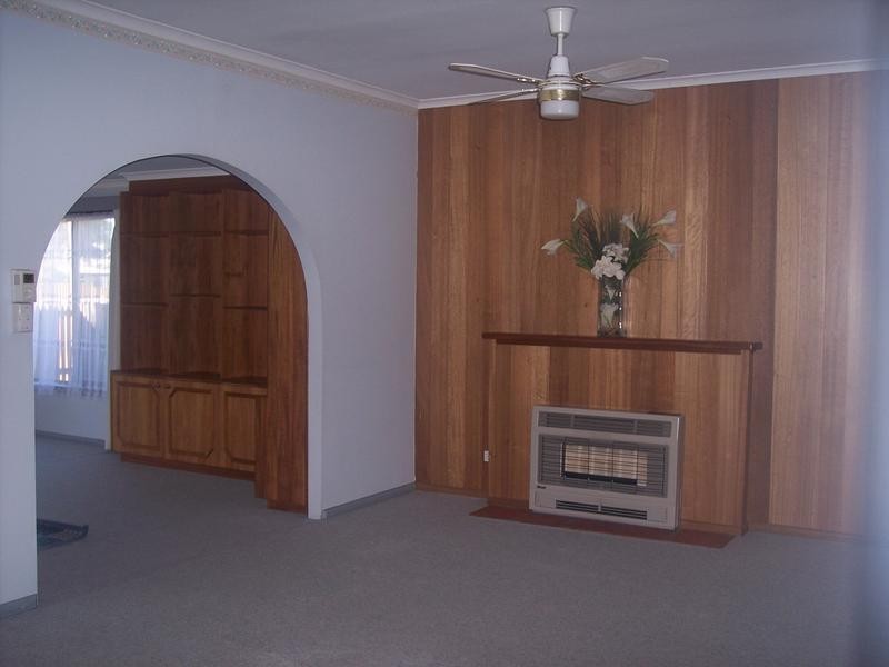 14 Detroit Crs, Norlane VIC 3214