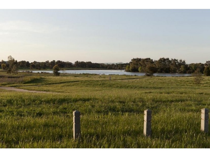 54 Benetti Drive, Lara VIC 3212