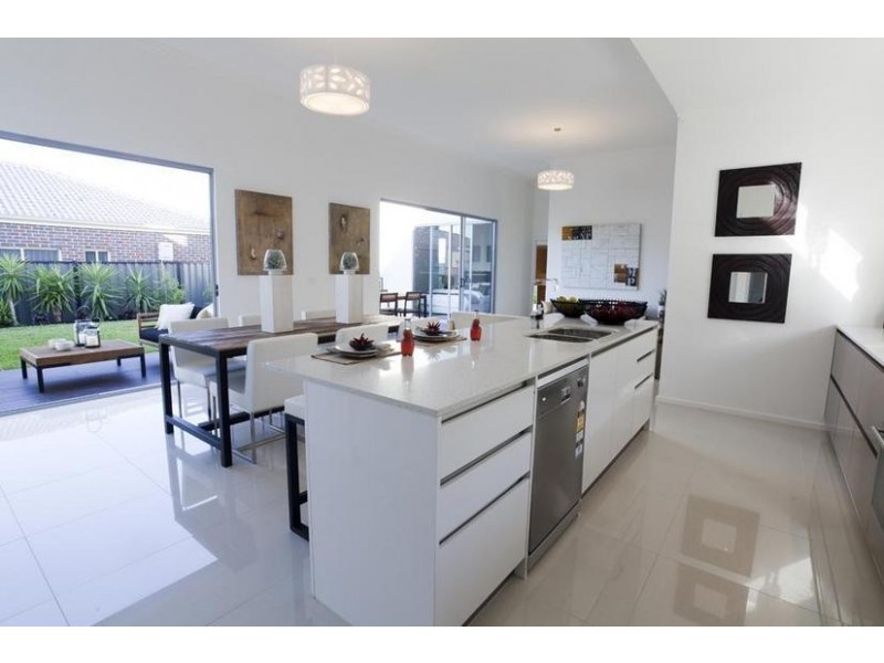 54 Benetti Drive, Lara VIC 3212