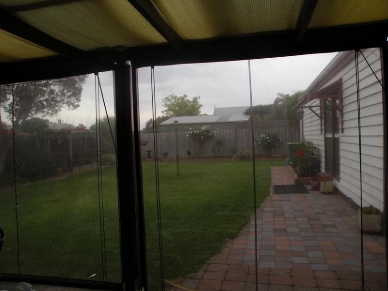 79 Mcclelland Ave, Lara VIC 3212