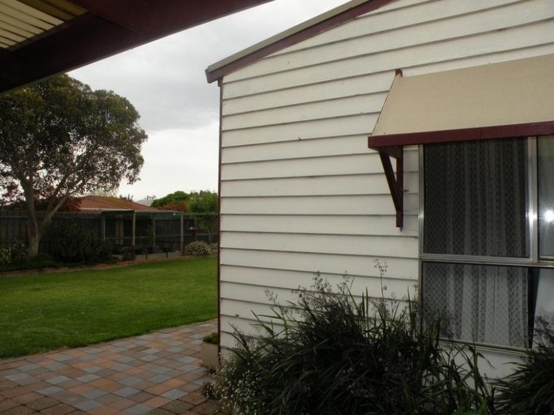 79 Mcclelland Ave, Lara VIC 3212