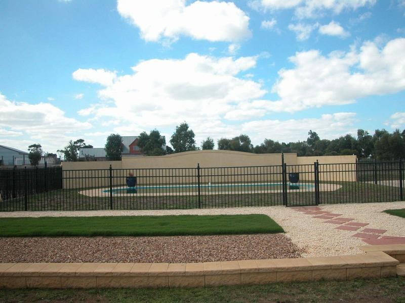 10 Osterland Court, Lara VIC 3212