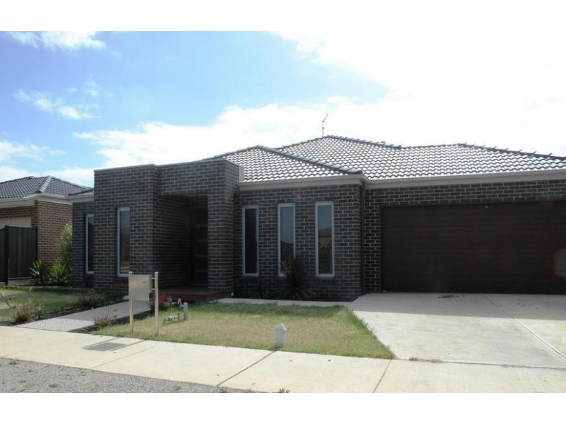 11 Benetti Drive, Lara VIC 3212