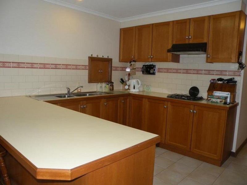 60 Bates Rd, Lara VIC 3212