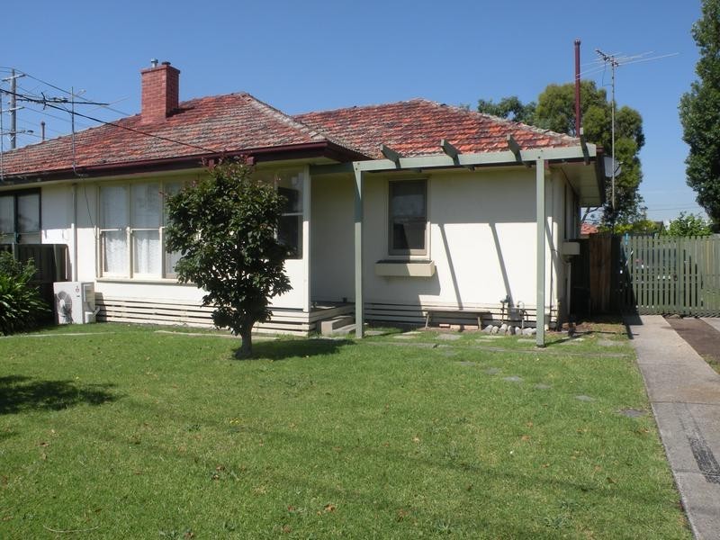 3 Wren Street, Norlane VIC 3214