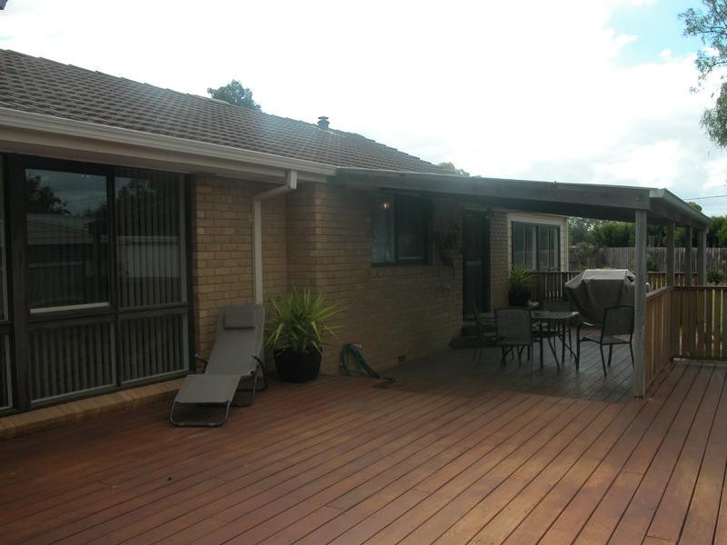 8 Peck Court, Lara VIC 3212