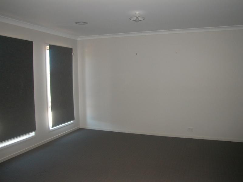 4 Black Duck Court, Lara VIC 3212