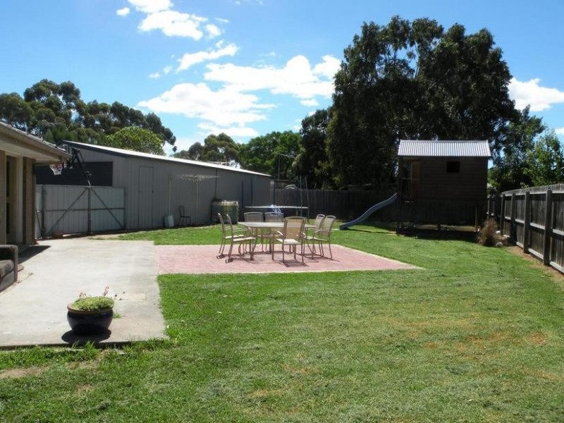 1 Gum Drive, Lara VIC 3212