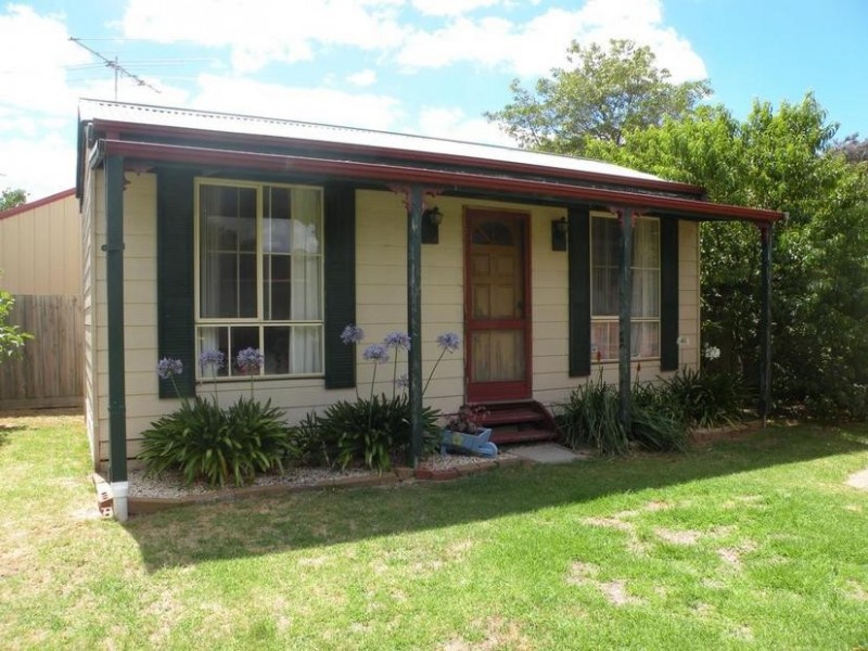 12 Boydell Court, Lara VIC 3212