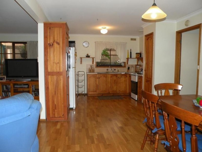19 Brunel Close, Lara VIC 3212