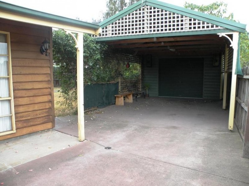 19 Brunel Close, Lara VIC 3212