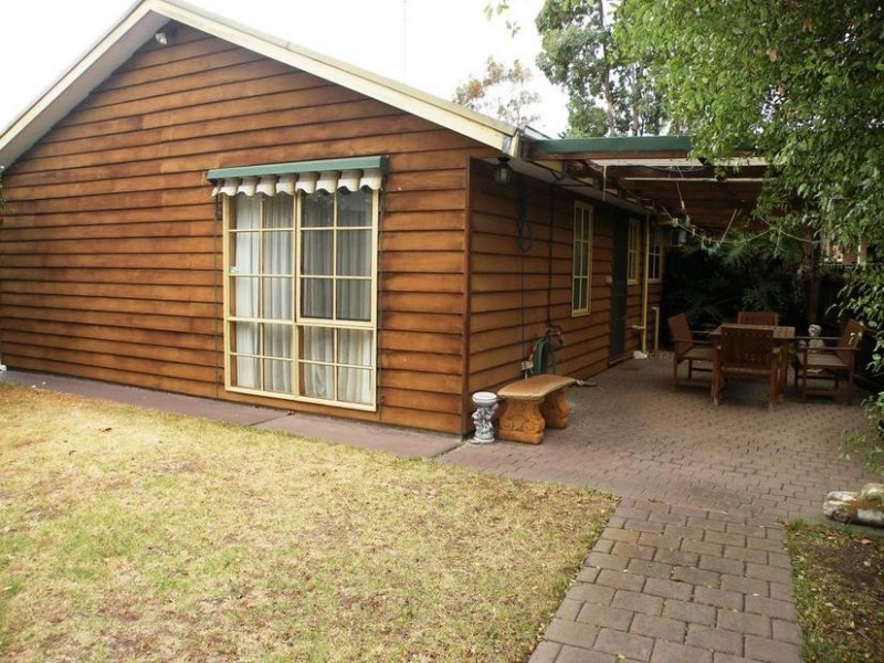 19 Brunel Close, Lara VIC 3212